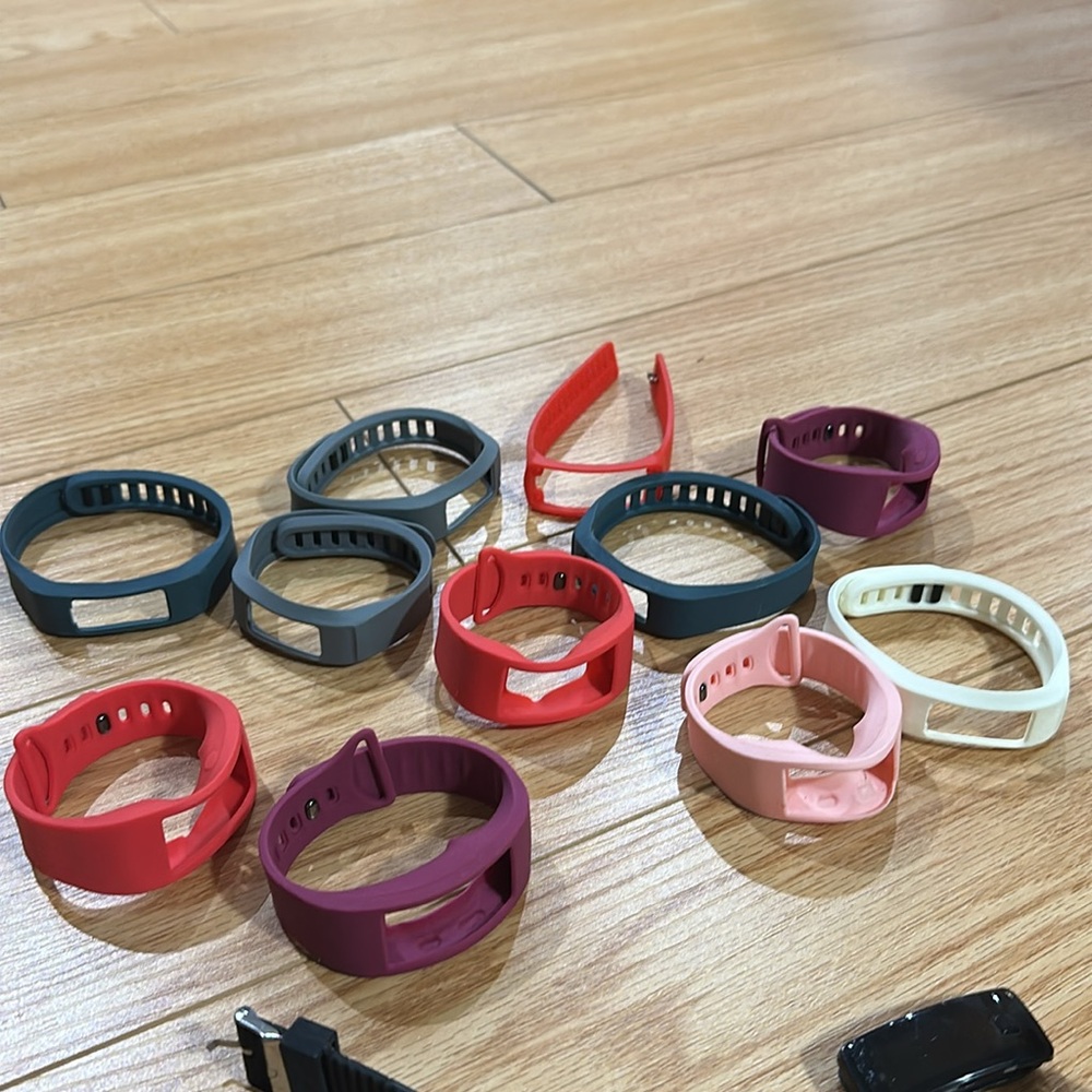 Colorful watches Tracker Bands Collection - Picture 8 of 8